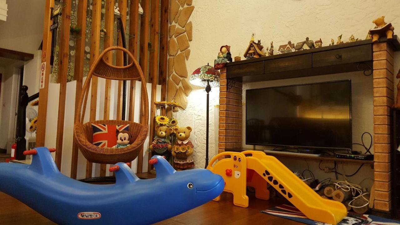 British Country Inn B&B Luodong Buitenkant foto